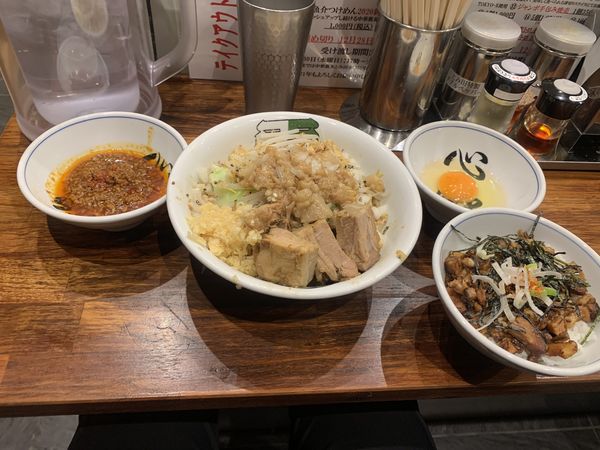 「汁無しそば」@雷 北松戸本店の写真