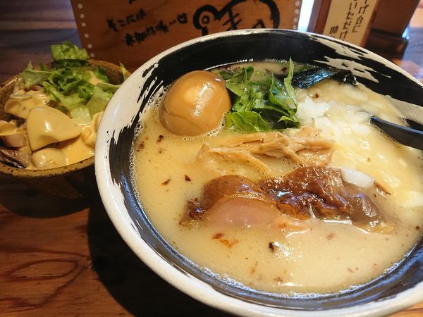 「こく塩そば ＋ マヨタマ丼」@麺場 浜虎 横浜店の写真