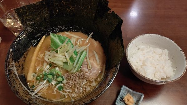 「限定味噌+海苔+半ライス」@味香房 海居人の写真