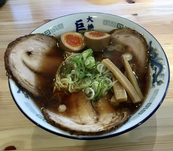 「中華そばチャーシュー麺+味玉」@中華そば 大橋家 巨泉の写真