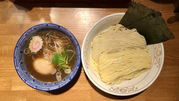 「サッポロ生ビール 黒ラベル 小瓶 → 味玉清湯つけそば」@つけそば 神田勝本の写真