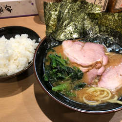 チャーシューラーメン＋ライス／¥1,080