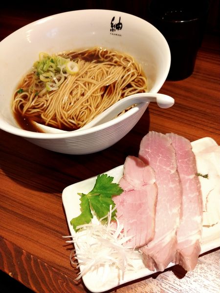 「醤油ラーメンチャーシュー増し」@紬生の写真