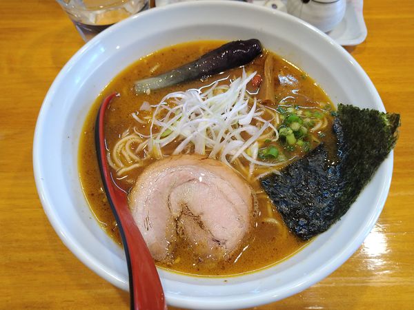 「【限定】旨辛! スパイシー味噌らーめん¥900-」@らーめん元気の写真