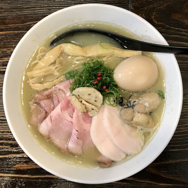 「［限定］特製牡蠣そば 大盛り」@中華そば 向日葵の写真