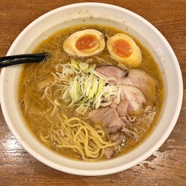 「とくのせみそラーメン￥1,000」@さっぽろ羅偉伝 高田馬場店の写真