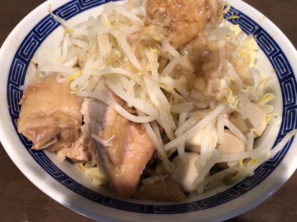 「えび汁なしニンニクアブラうずら」@ラーメン ゼンゼンの写真