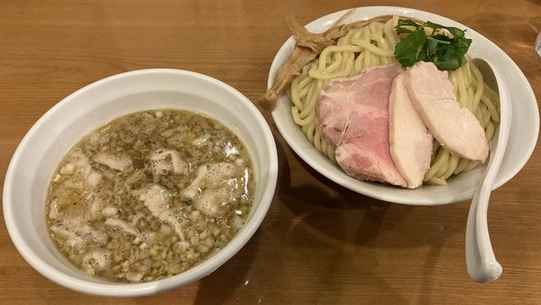 「ガーリック肉塩つけめん」@つけめん桜坂の写真