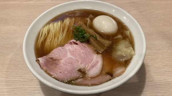 「特製醤油らーめん」@麺笑巧真の写真