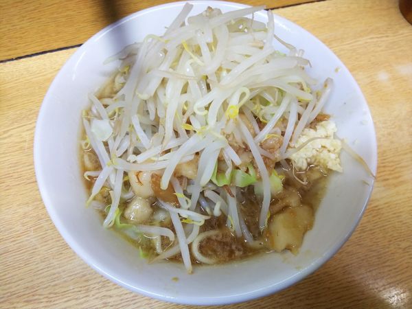 「小ラーメン麺少なめ　ニンニクアブラ　780円」@ラーメン二郎 環七新新代田店の写真
