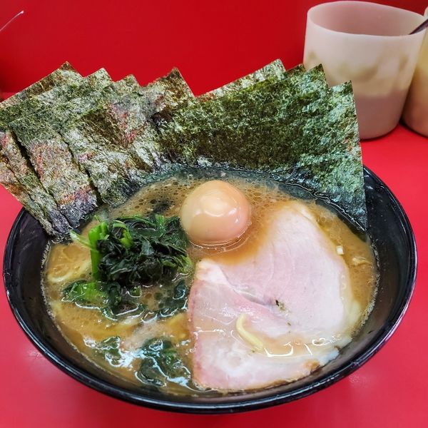 「ラーメン並」@ラーメン杉田家の写真