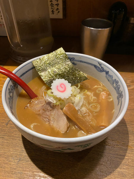 「六三六らーめん」@麺や 六三六 江坂店の写真