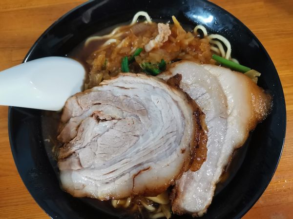 「にんにく醬油チャーシューメン」@麺処 らふてるの写真