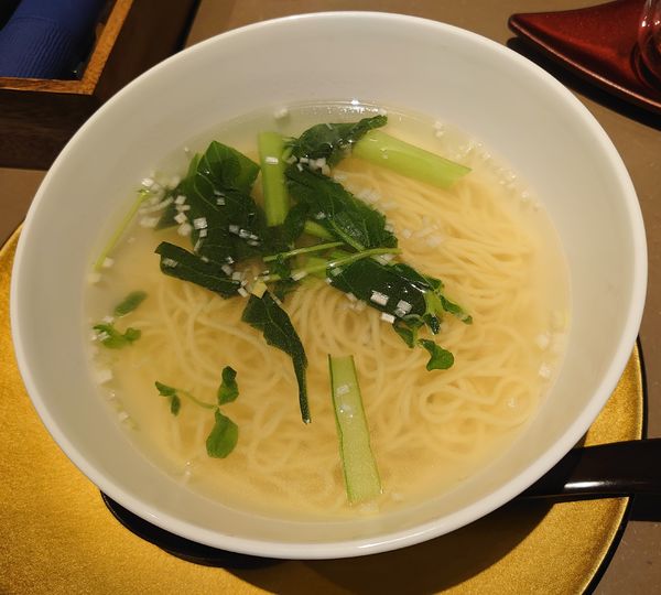 「光麺(塩、400円税抜)」@COEDO BREWERY THE RESTAURANTの写真