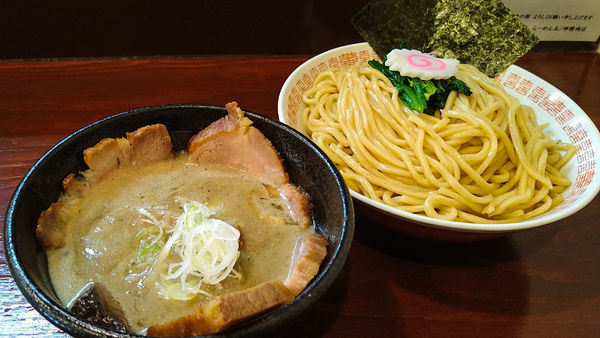 「濃厚煮干しつけめん+チャーシュー増し+大盛り+チーズご飯」@らーめん 五ノ神精肉店 煮干し編の写真