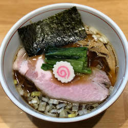 限定 地鶏魚介らぁめん ¥900