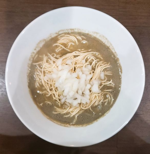 「かけ食べ比べ(煮干)」@Noodle&Spice curry 今日の1番の写真