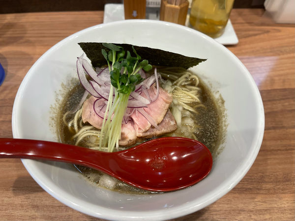 「裏ニボ（熊本県牛深産背黒、瀬戸内産白口）」@中華ソバ 篤々 TOKU-TOKUの写真