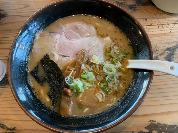 「ヨシベーラーメン醤油」@ラーメン ヨシベー 八千代店の写真