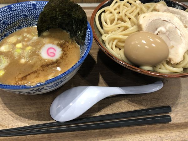 「特製つけ麺」@白楽 栗山製麺 三井アウトレットパーク 横浜ベイサイド店の写真