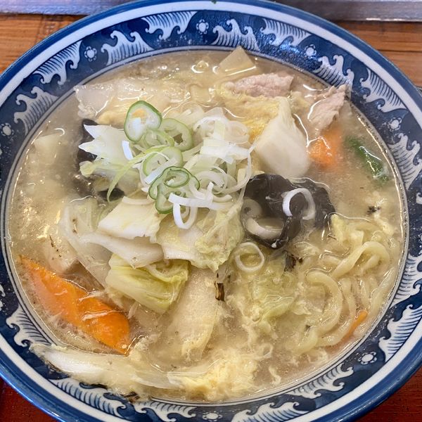 「野菜塩らーめん」@中華食堂 毅流の写真