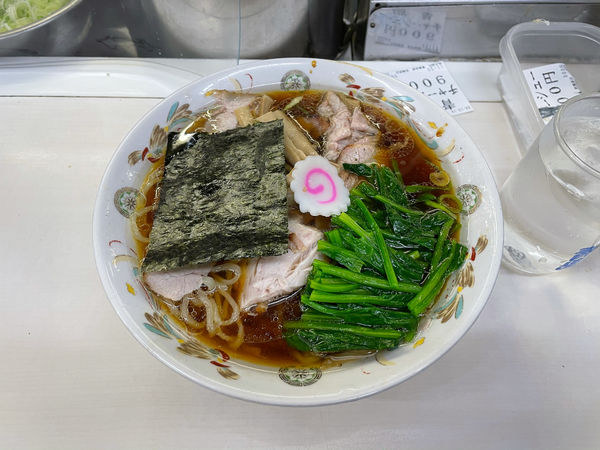 「青島チューシュー＋茹ほうれん草100円増」@青島食堂 秋葉原店の写真