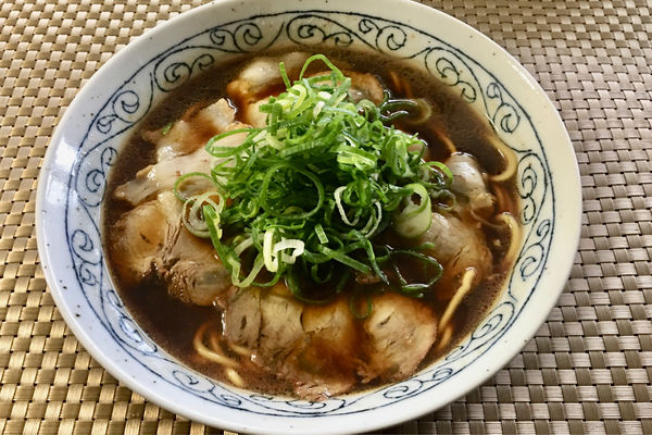 「お取り寄せストレートスープ中華そば」@新福菜館 物集女店の写真