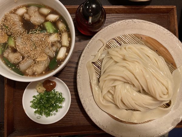 「ホルモンつけうどん大盛」@手打ちうどん いしづかの写真