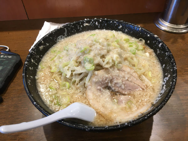 「ラーメン　大盛　ギタギタ」@らーめん弁慶 門前仲町店の写真