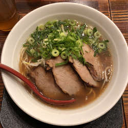 生醤油ラーメン
