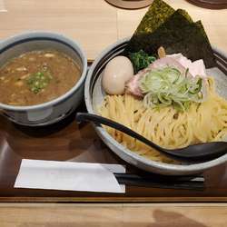 煮干しつけ麺(1100円)