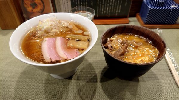 「鴨ラーメン 小親子丼」@らーめん 鴨to葱の写真