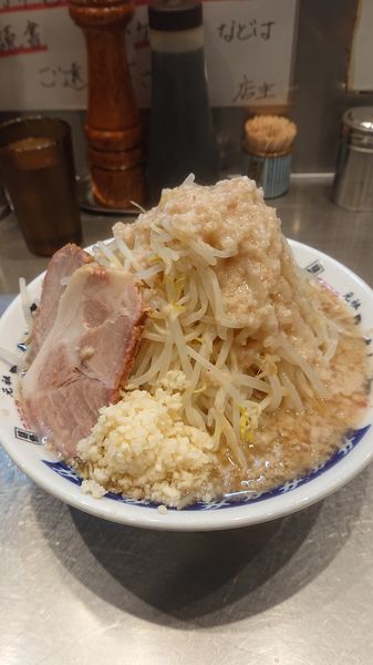 「ラーメン  野菜マシ  油  ニンニク」@らーめん大 大森店の写真