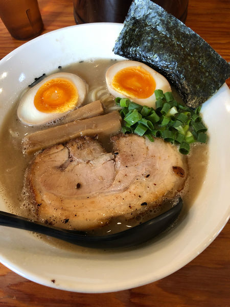 「味玉ラーメン」@富士らーめんの写真