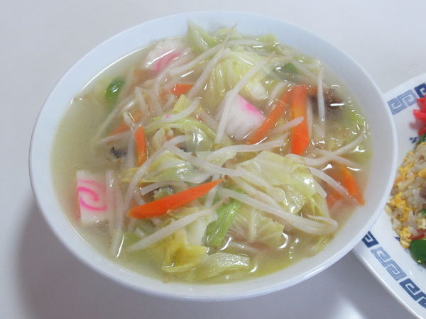 「タンメン＋チャーハンセット（950円）」@美好の写真