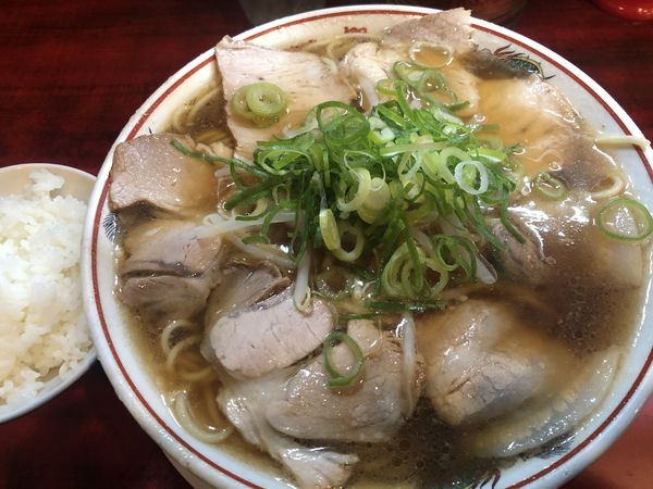 「チャーシューメン+ライス小（900+100円）」@本家第一旭 たかばし本店の写真