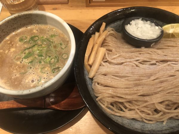 「つけ麺・大盛り320ｇ（950円）」@麺匠たか松 本店の写真