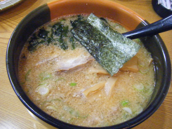 「みそラーメン」@上海亭の写真