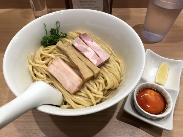 「まぜそば」@らぁ麺 はやし田 武蔵小杉店の写真