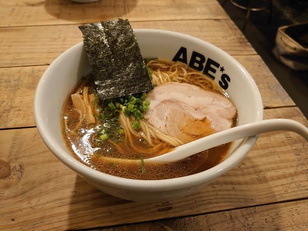 「丸鶏醤油」@ラーメン ABE'sの写真