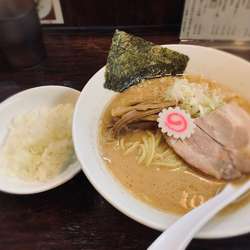 らーめん（並￥780）＋タマネギ（￥100）