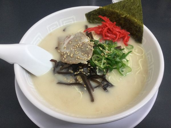 「ラーメン(¥500)」@博多天神 お茶の水店の写真