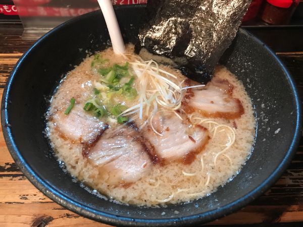 「黒龍　880円」@大牟田とんこつ屋 龍鳳 大蛇山支店の写真