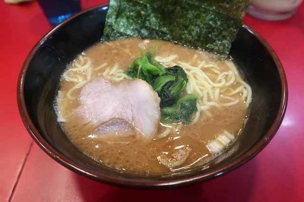 「らーめん　700円」@らーめん 谷瀬家 新橋店の写真