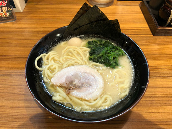 「ラーメン (塩)」@横浜家系ラーメン 壱角家 落合南長崎店の写真