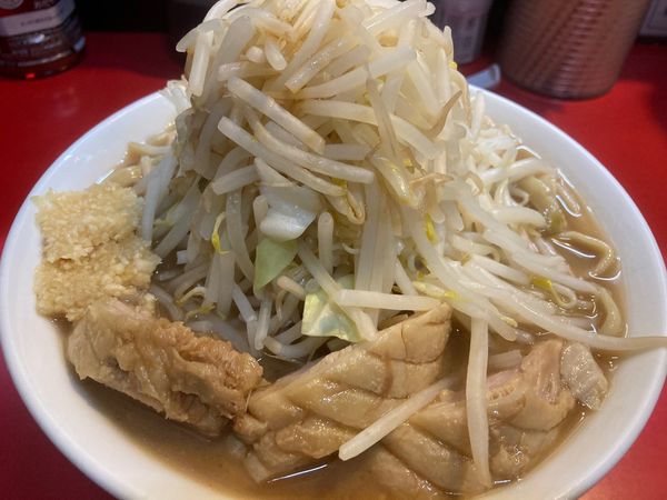「ラーメン＋追加豚２枚＋ニンニク」@千里眼の写真