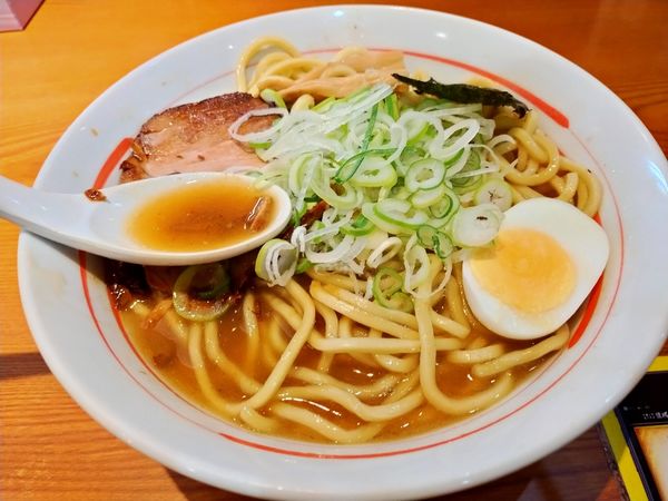「らーめん こってり 大盛 麺硬め クーポンで¥700」@常勝軒 伊勢崎総本店の写真