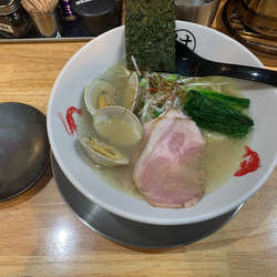 塩ラーメン(3種の貝出汁)