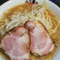 ラーメン（小）800円