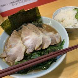 鮪醤油並、ほうれん草チャーシュー三枚ライス